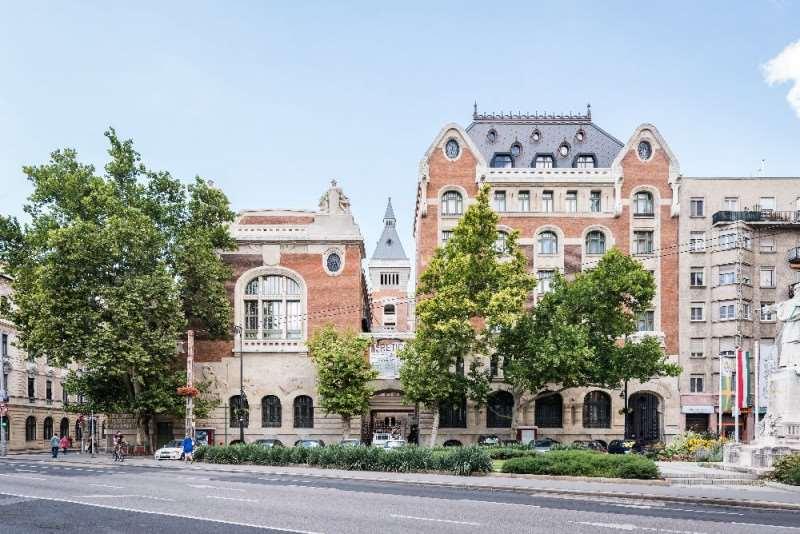 Úttö Luxury Suites Budapest Exterior foto